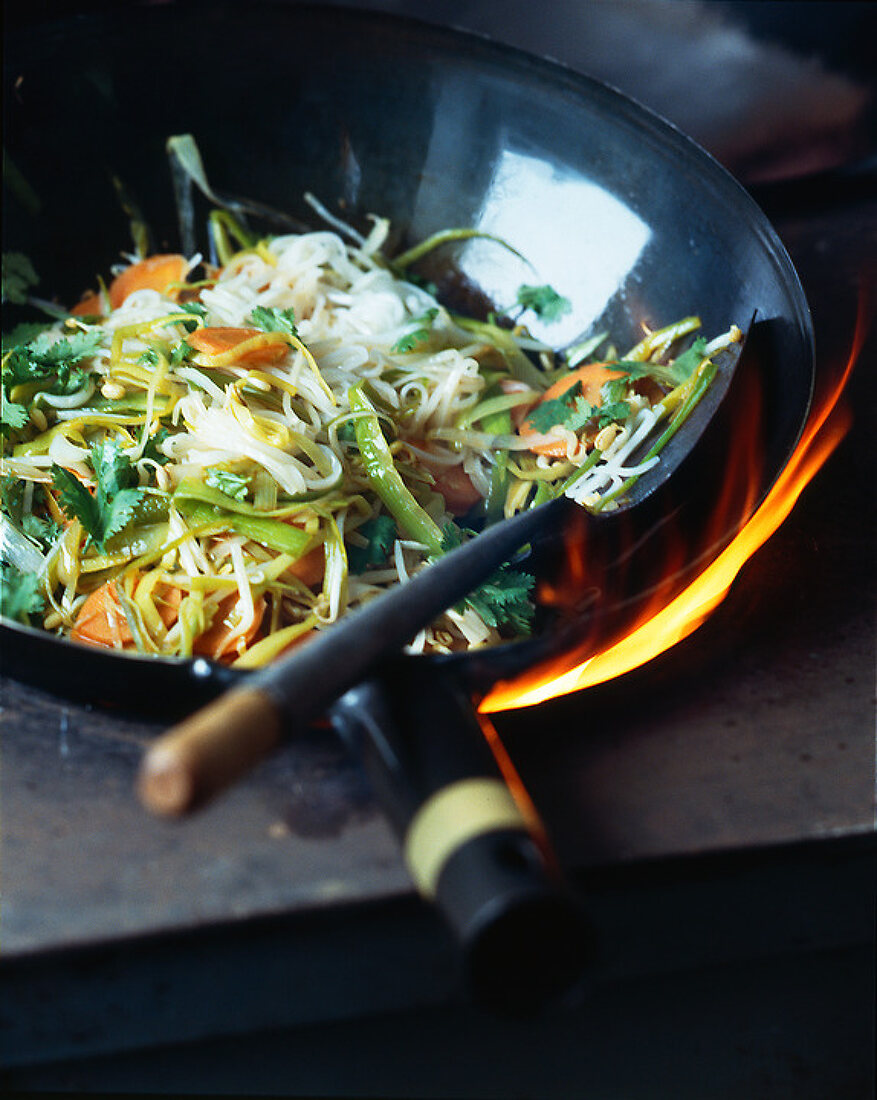 Asian Stir-fried Noodles