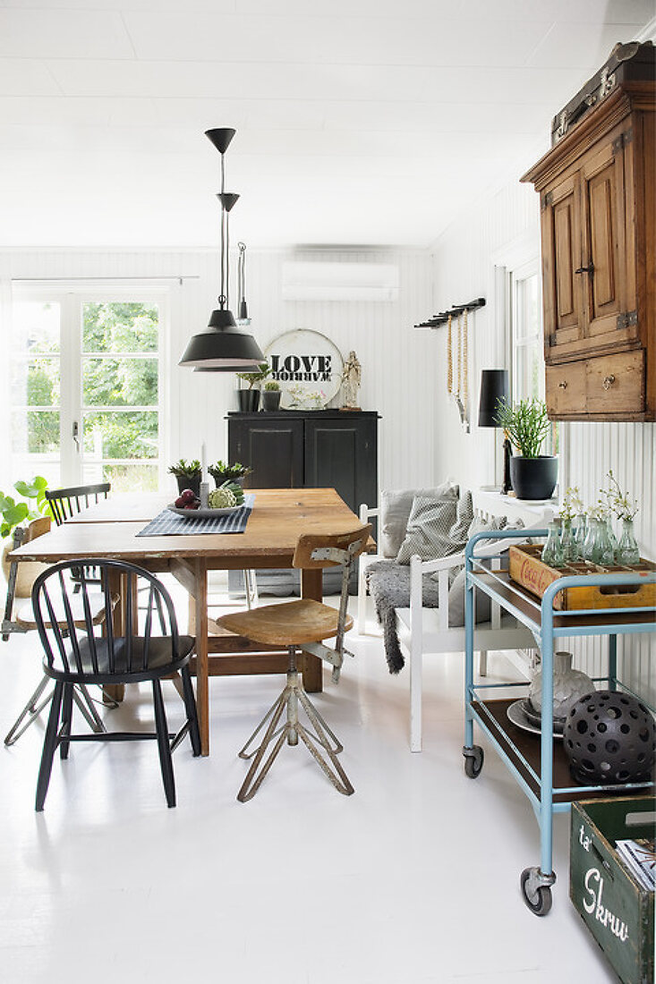 Romantic Country Style with Industrial Touch