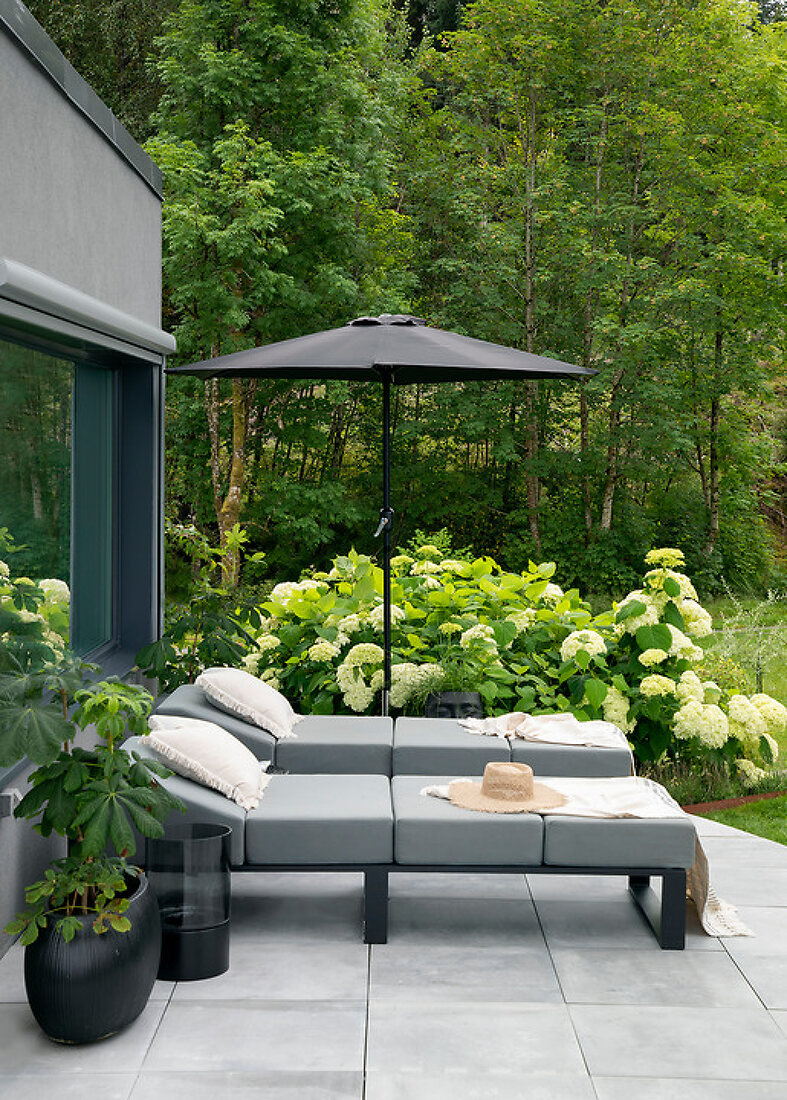 A Garden for All Seasons