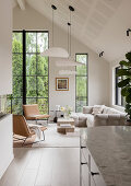 Natural Minimalism with a Historic Touch