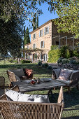 From London to Provence: A Family’s Dream of Rosé
