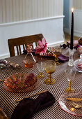 A Toast to Glass: Gleaming Ideas for a Magical Christmas