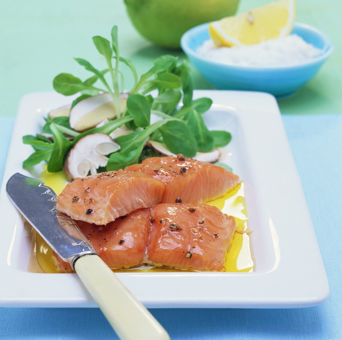 Salmon fillet with corn salad