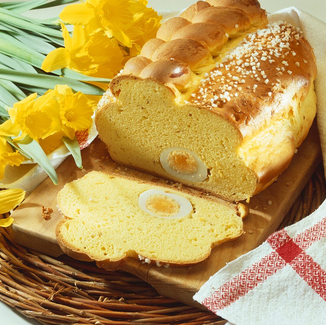 Yeasted Easter bread