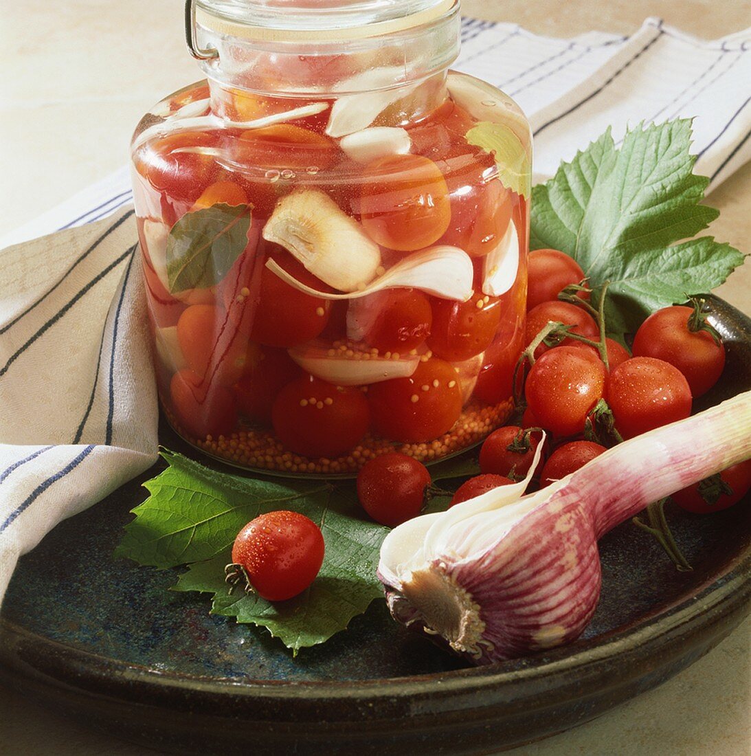 Pickled cherry tomatoes with garlic