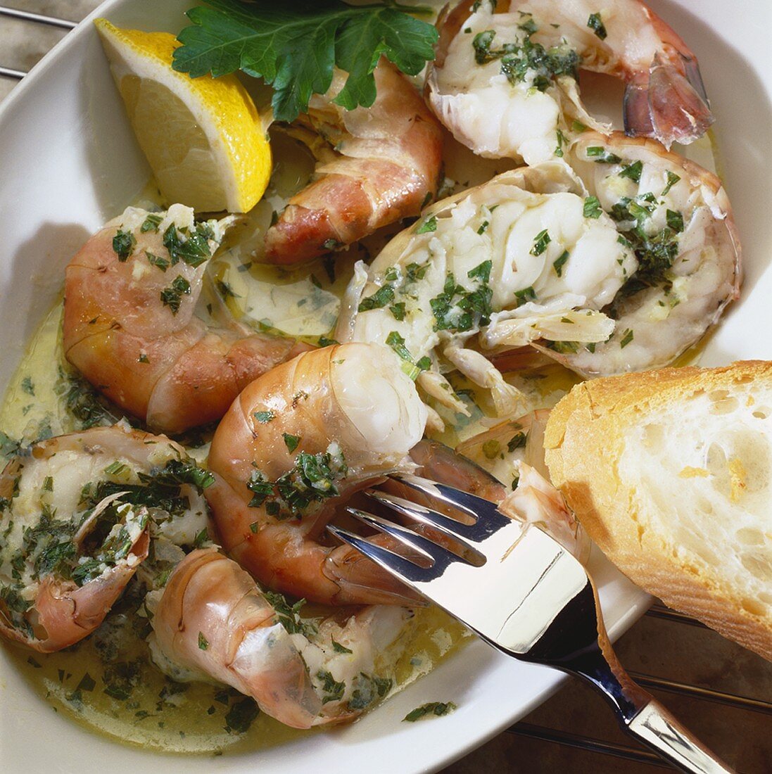 Gamberi alla trapanese (Prawns with herbs and garlic oil)