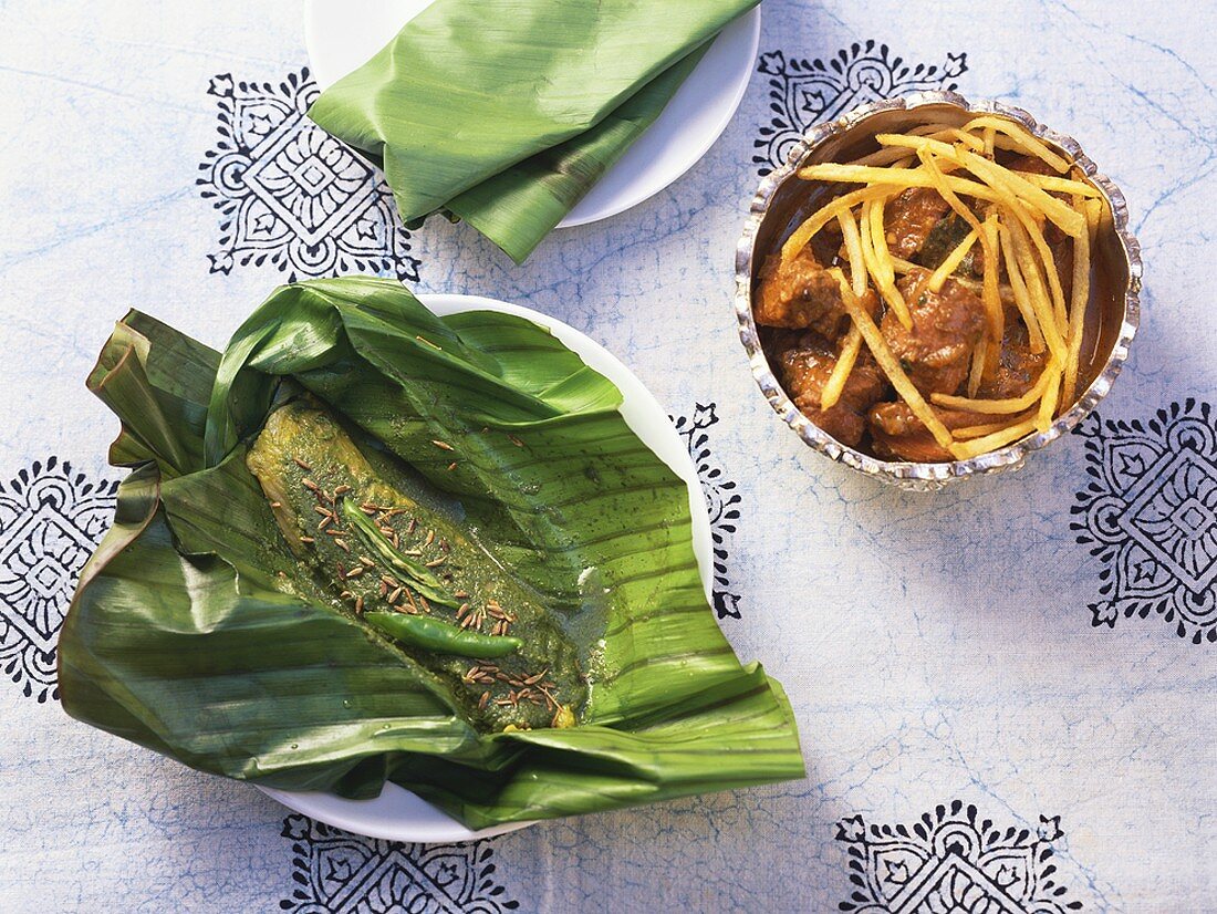 Patra Ni Machhi (Marinated fish in banana leaf, India)