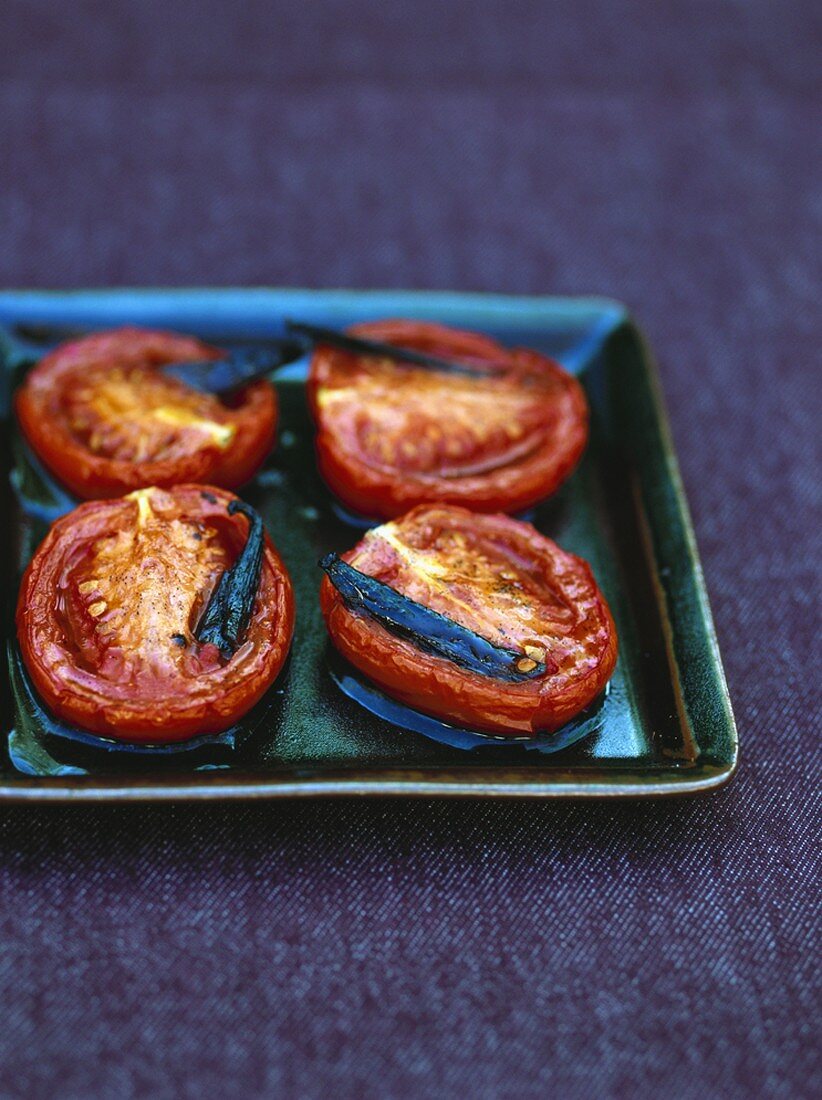 Caramelised tomatoes with vanilla olive oil