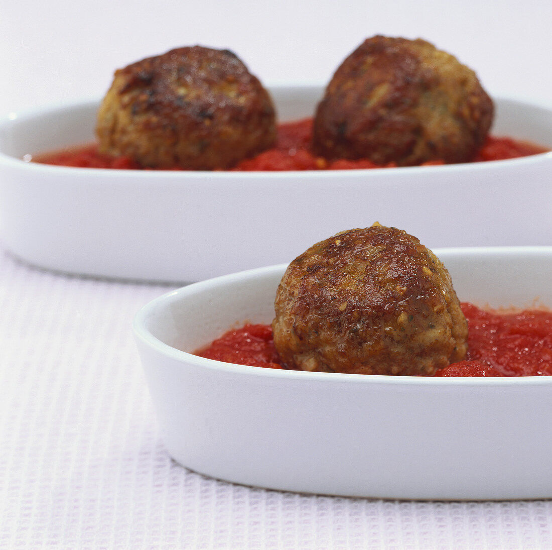 Meatballs in tomato sauce