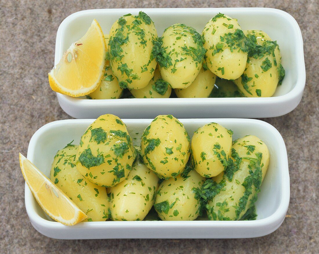 Zitronenbutter-Kartoffeln mit Petersilie
