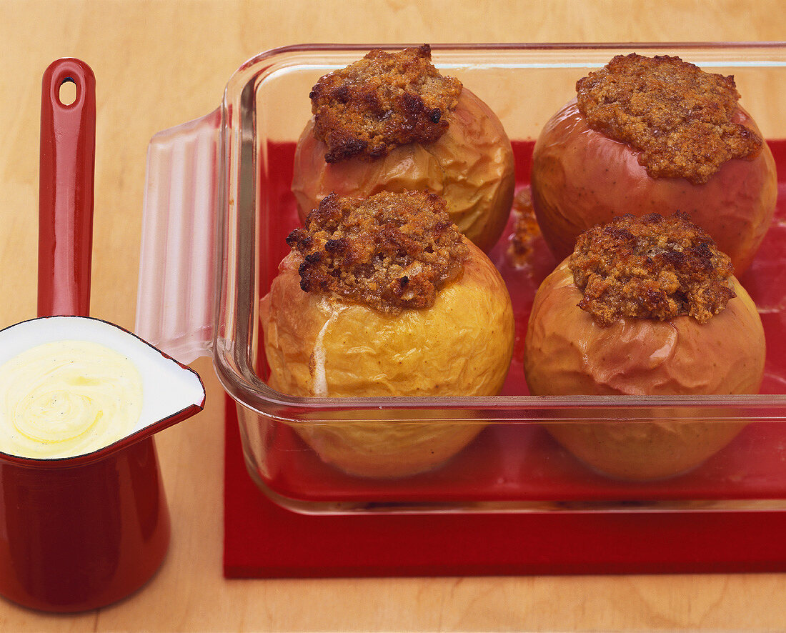Baked apples with gingerbread stuffing