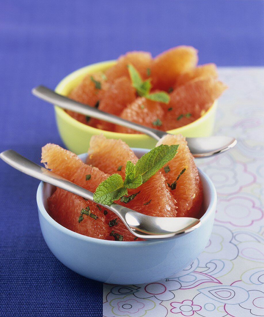 Grapefruit with mint