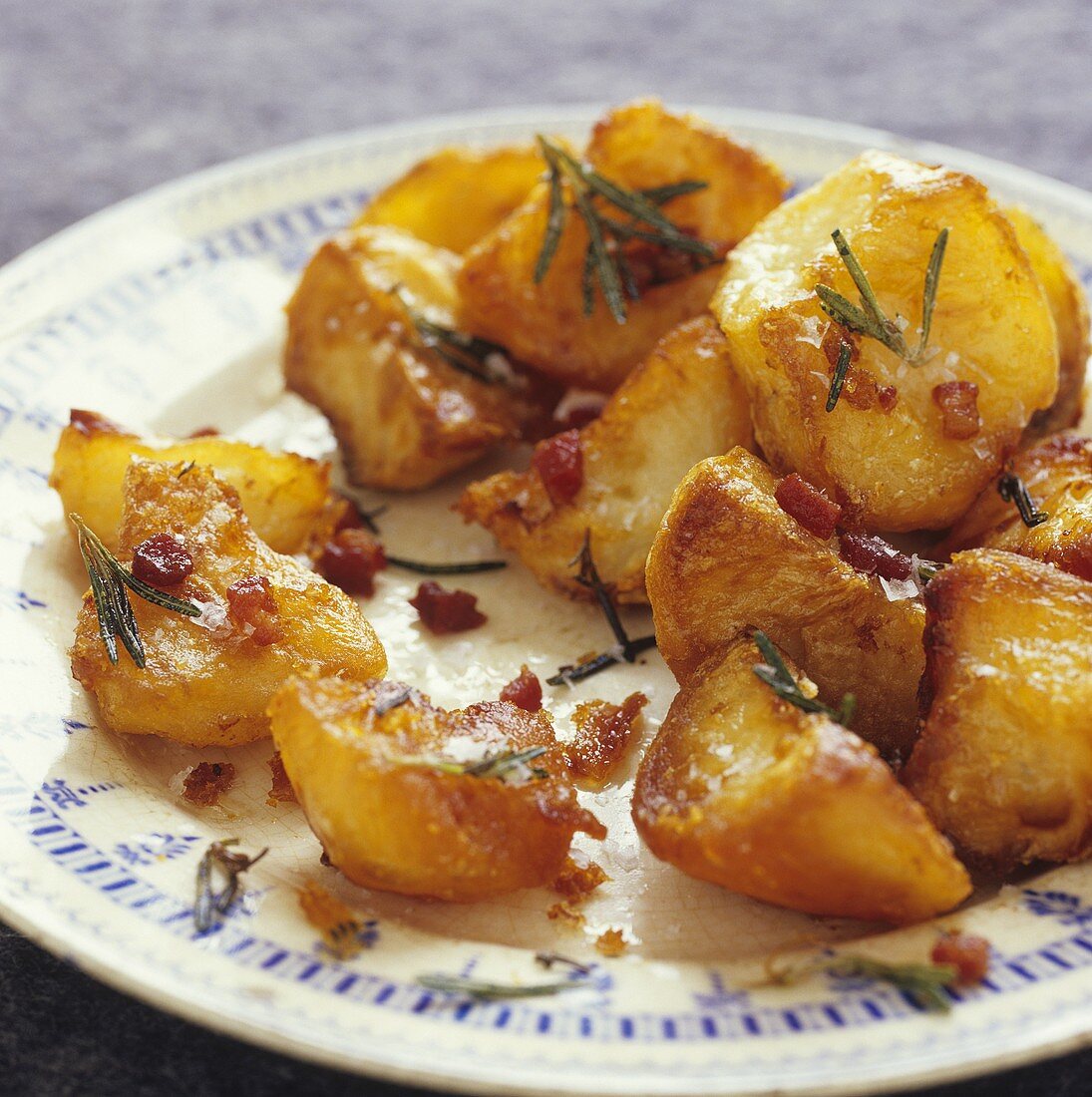 Bratkartoffeln mit Rosmarin & Speck