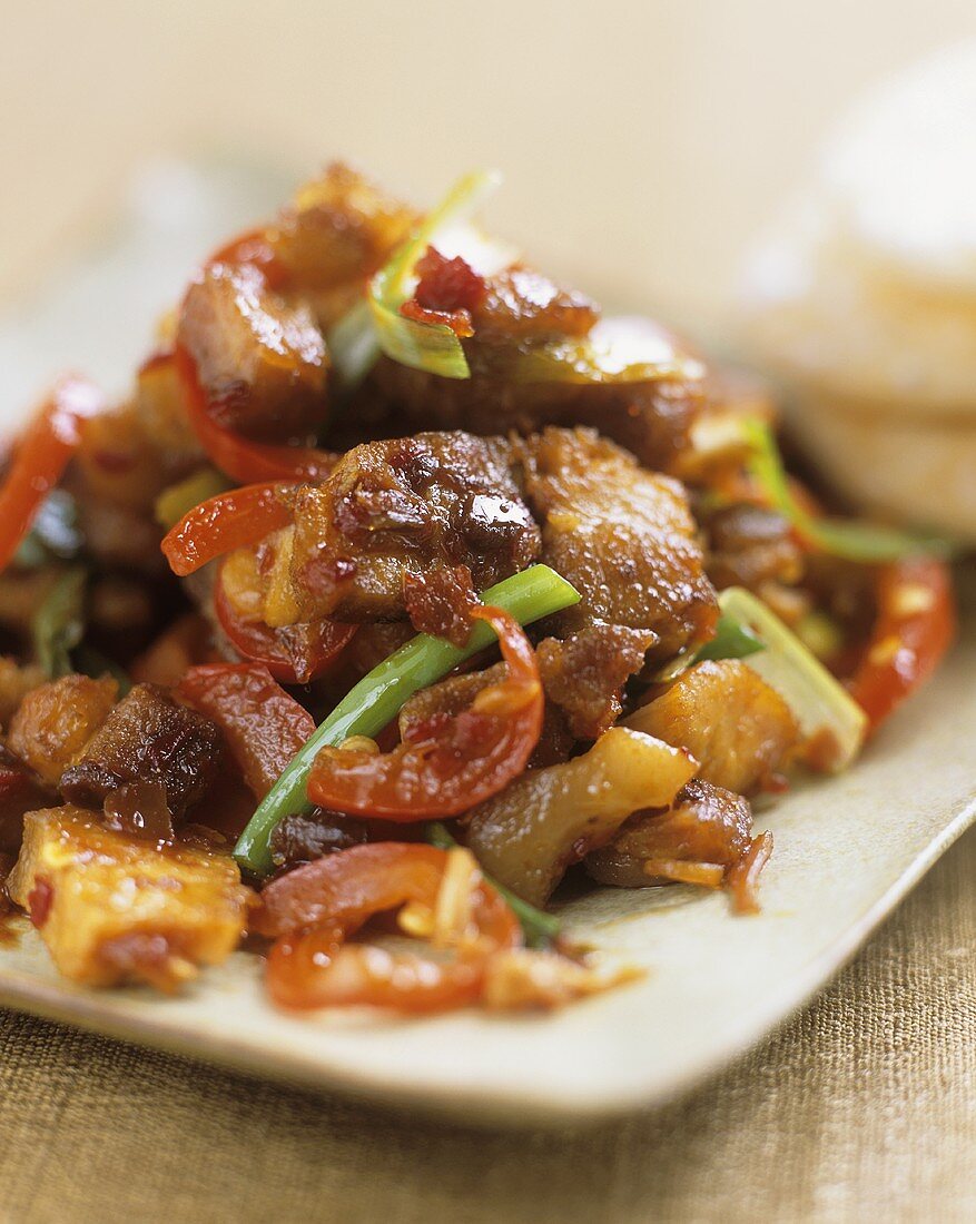 Chinese Bacon (Chinesischer Speck, China) mit Paprika
