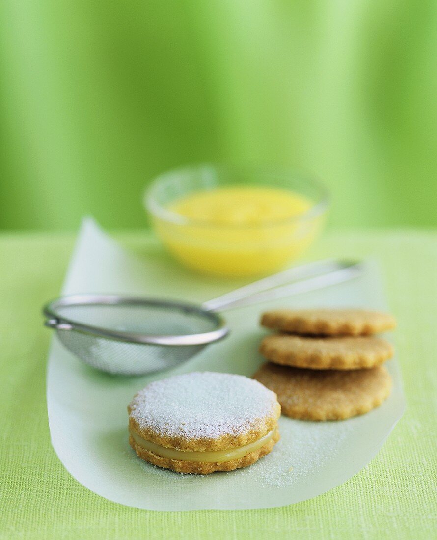 Lime curd shortbreads with icing sugar