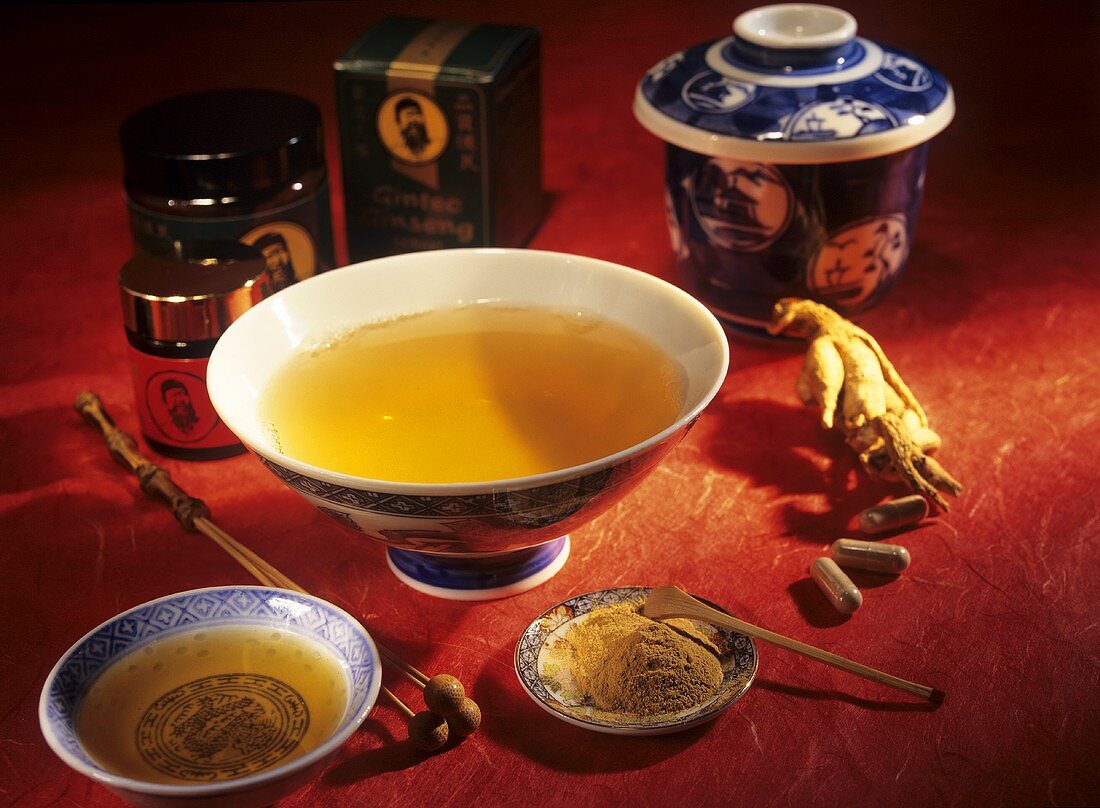 Ginseng: root, tablets, powder and tea