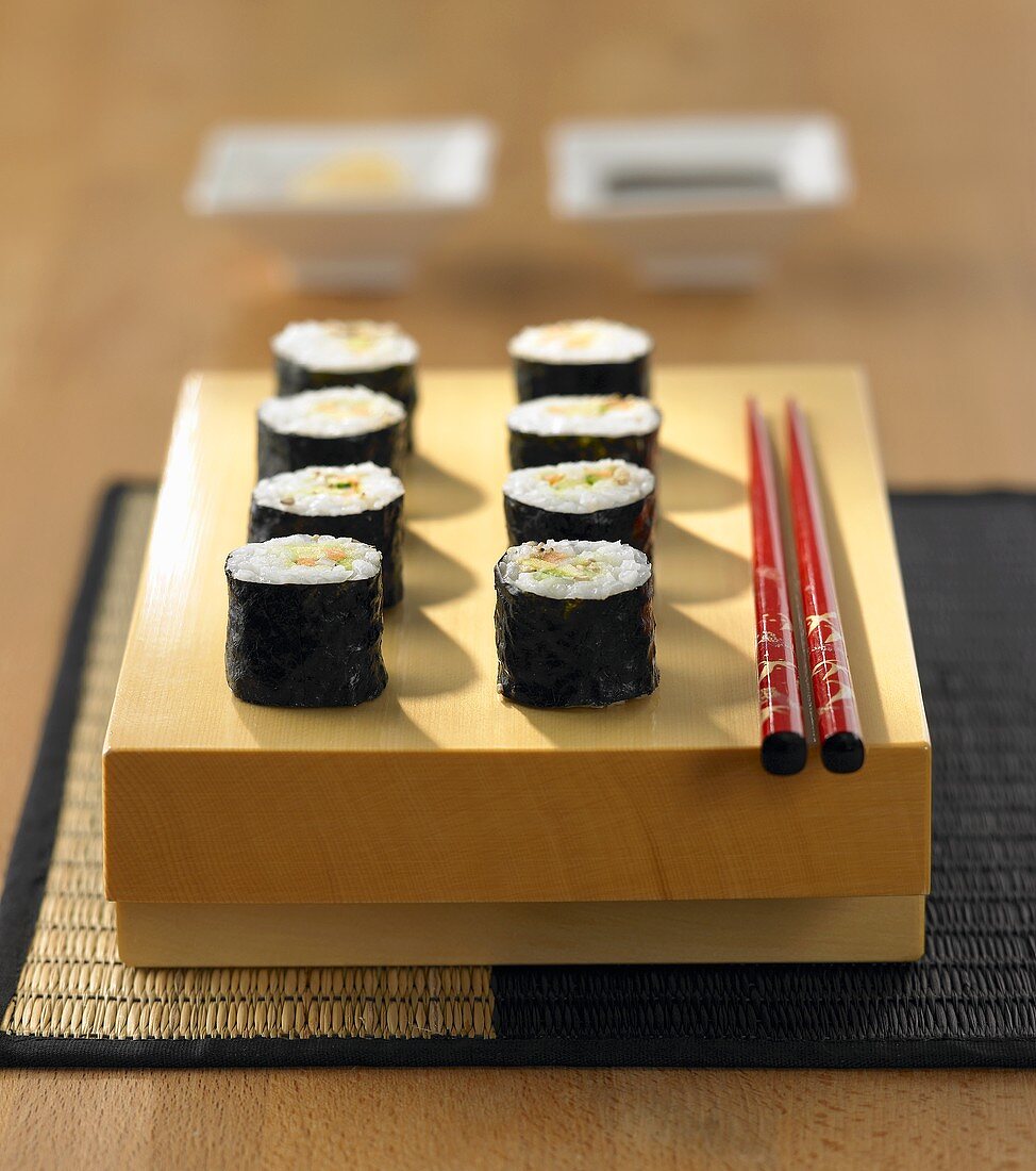 Maki sushi with vegetable filling