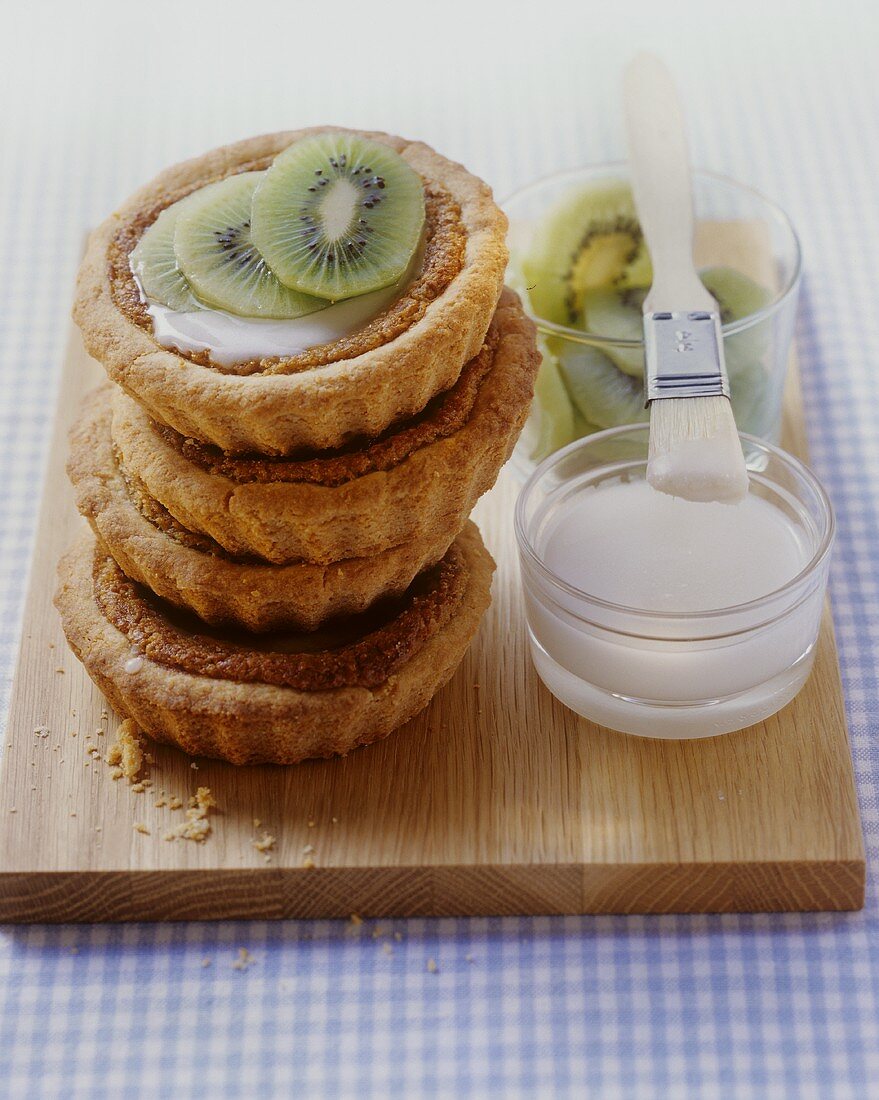 Kiwi fruit tarts