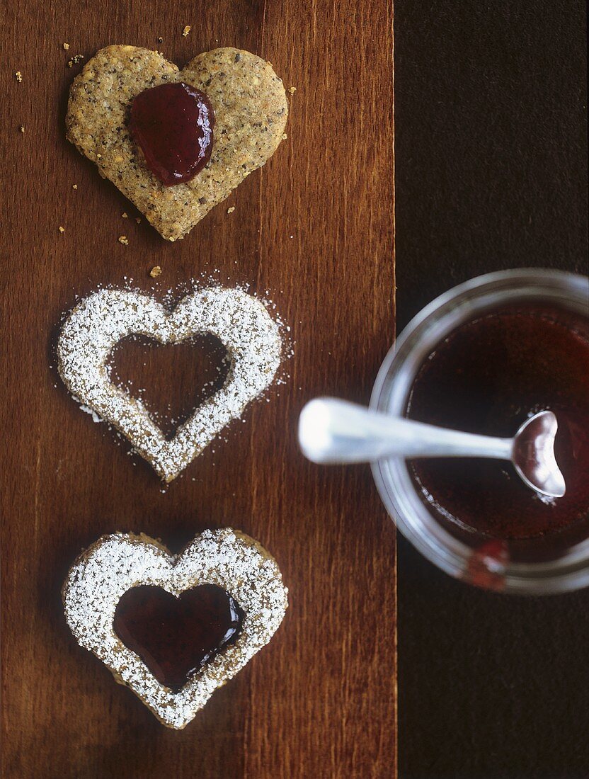Heart-shaped Linzer biscuits with redcurrant jelly