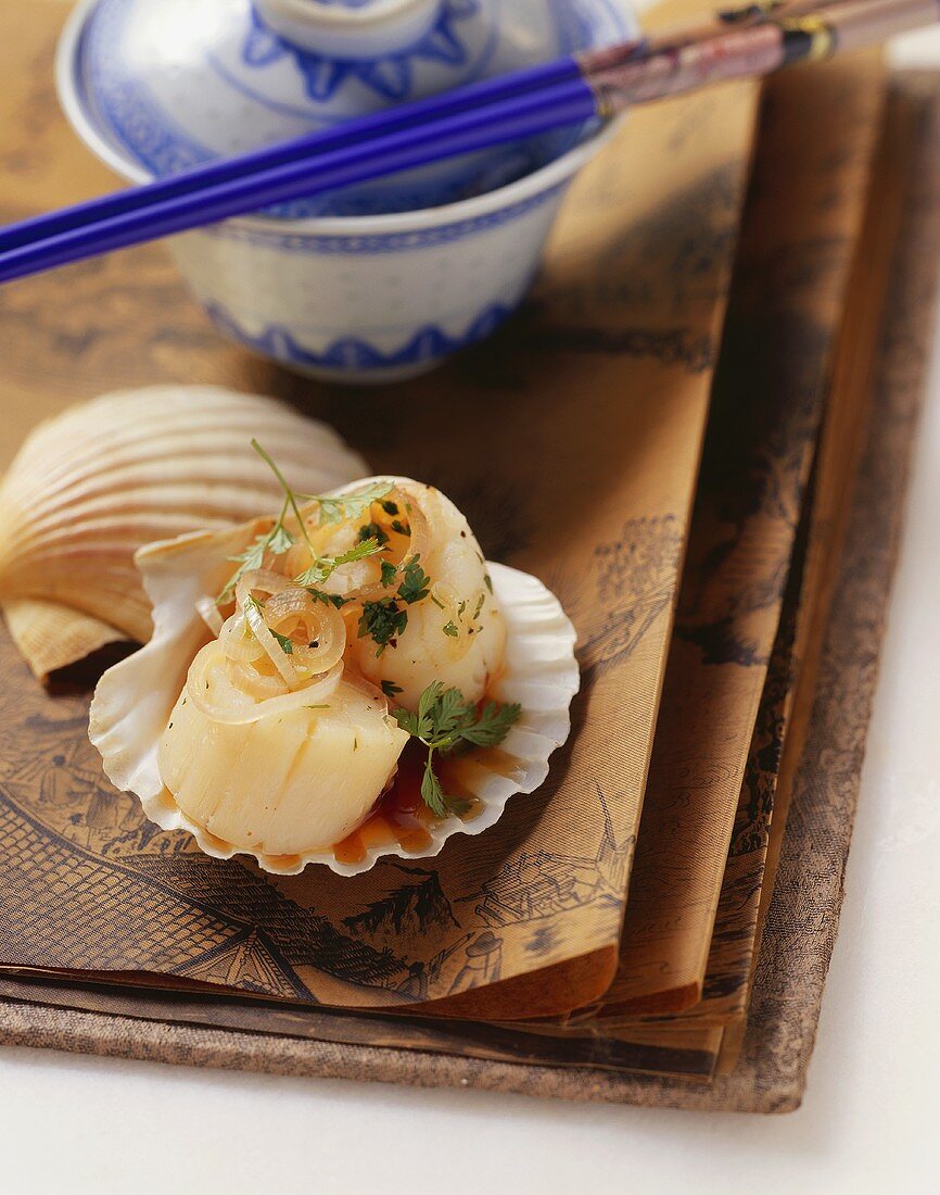 Steamed Singapore scallops