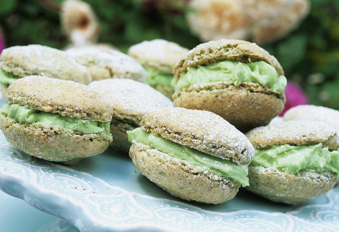 Grüner Tee-Limetten-Macarons