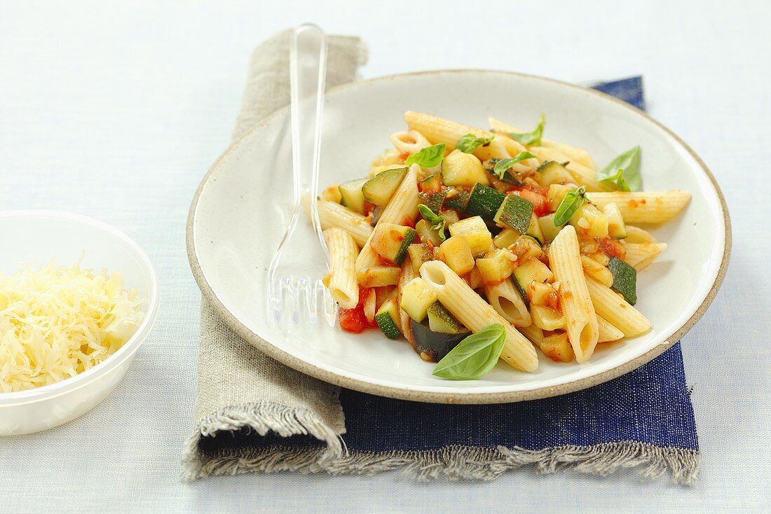 Penne with courgettes, aubergines and tomatoes