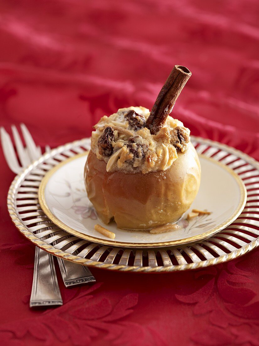 Baked apple with a marzipan filling