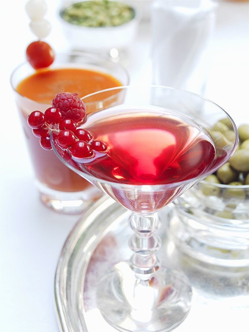 Vitamin-rich fruit and vegetable cocktail