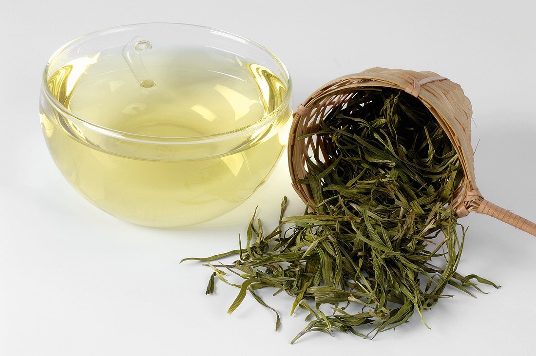 Bamboo leaf tea with dried leaves