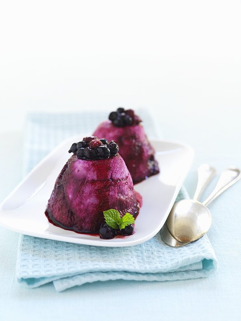 Summer pudding with blueberry sauce