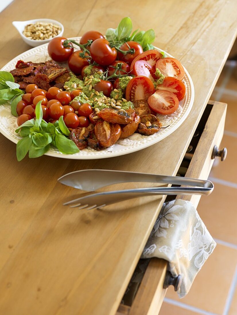 Dried and fresh tomatoes with basil dressing