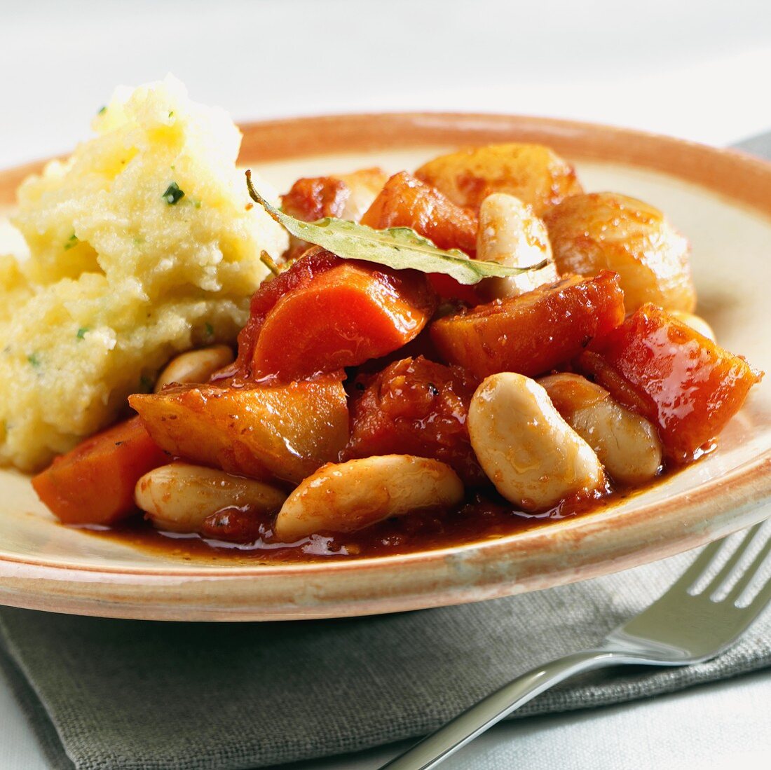 Bean stew with polenta