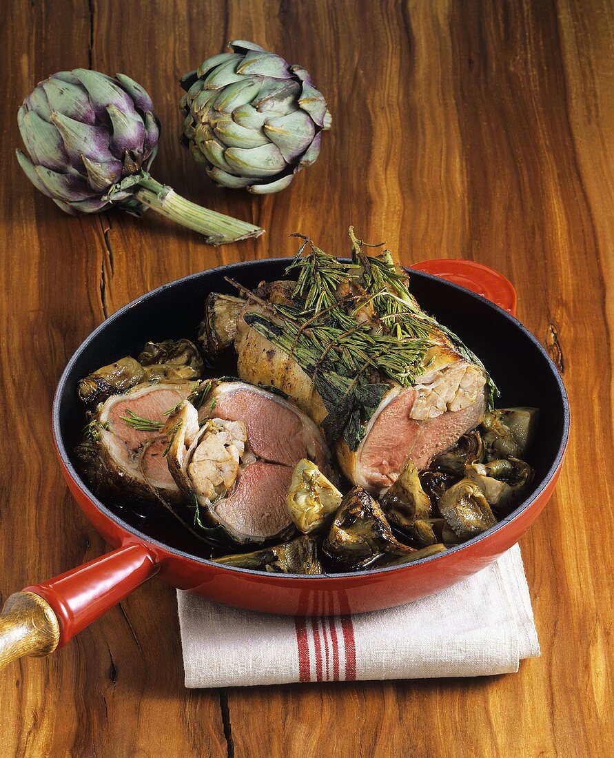 Carré d'agnello ripieno di animelle (Saddle of lamb with sweetbread)