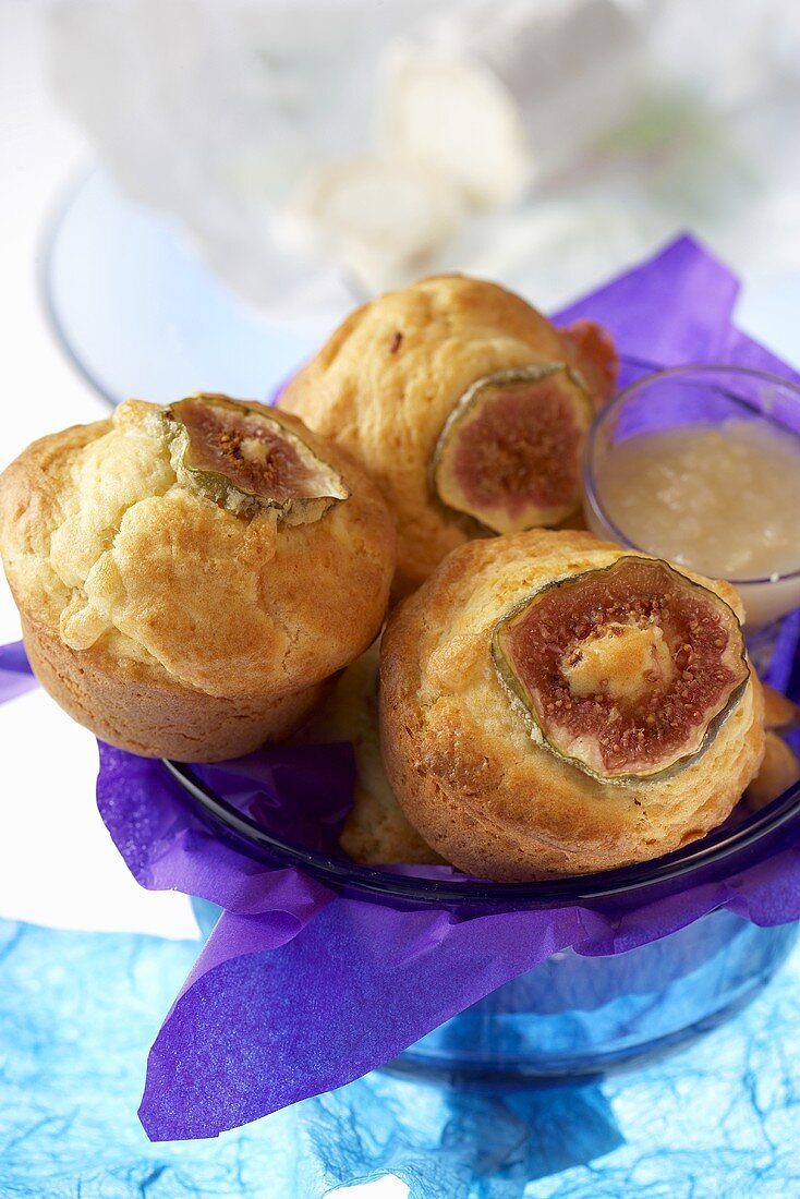 Goat's cheese and fig muffins