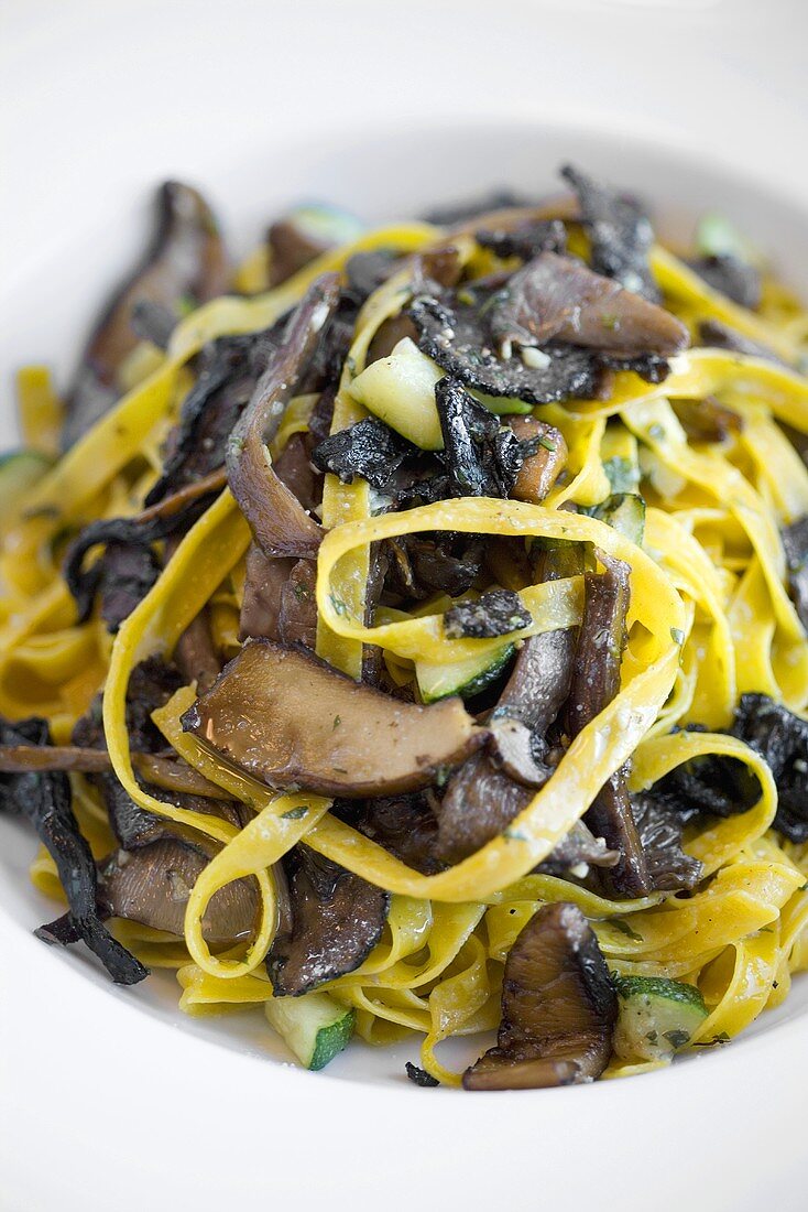 Tagliatelle with mushrooms