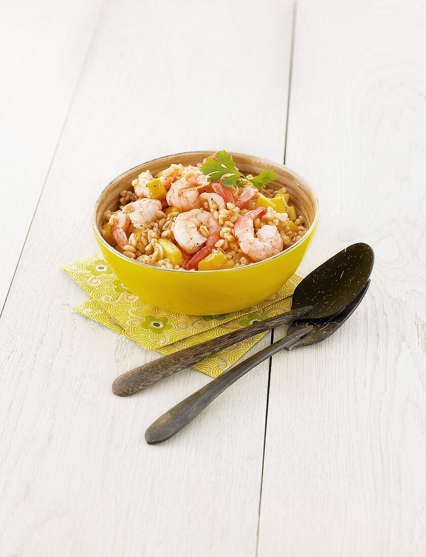 Grain salad with mango and prawns