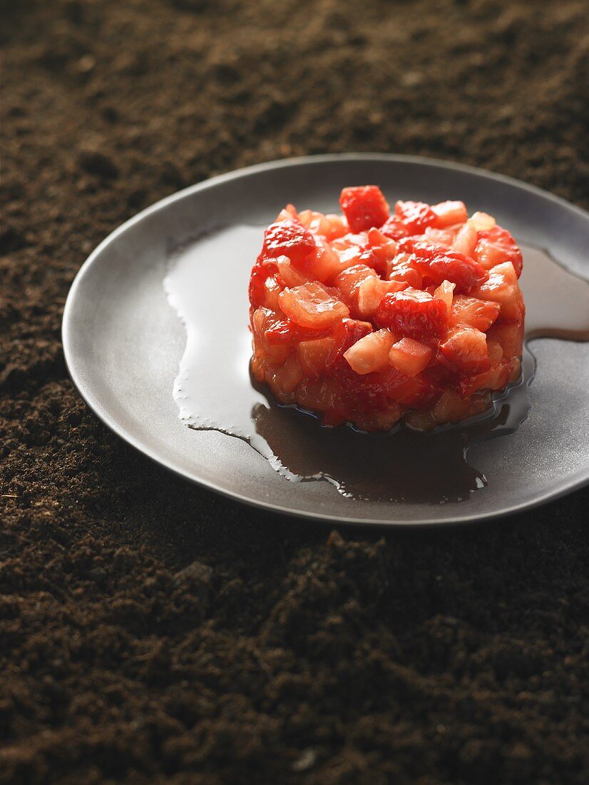 Tomaten-Erdbeer-Salat