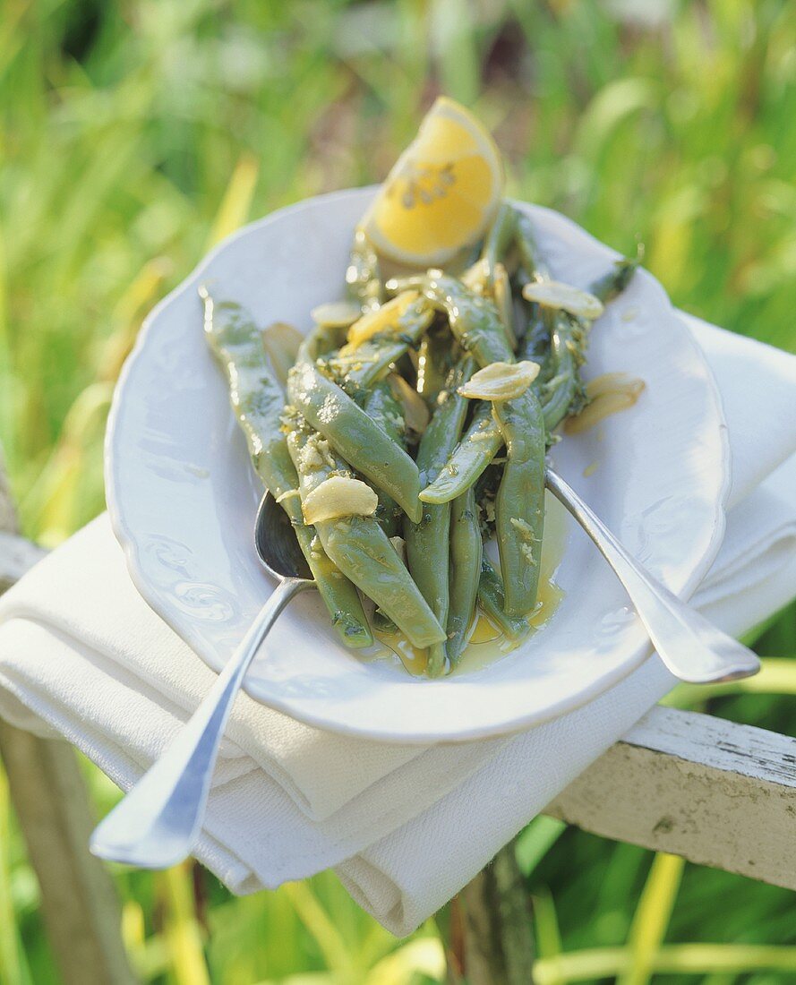 Stangenbohnensalat mit Knoblauch-Zitronen-Dressing