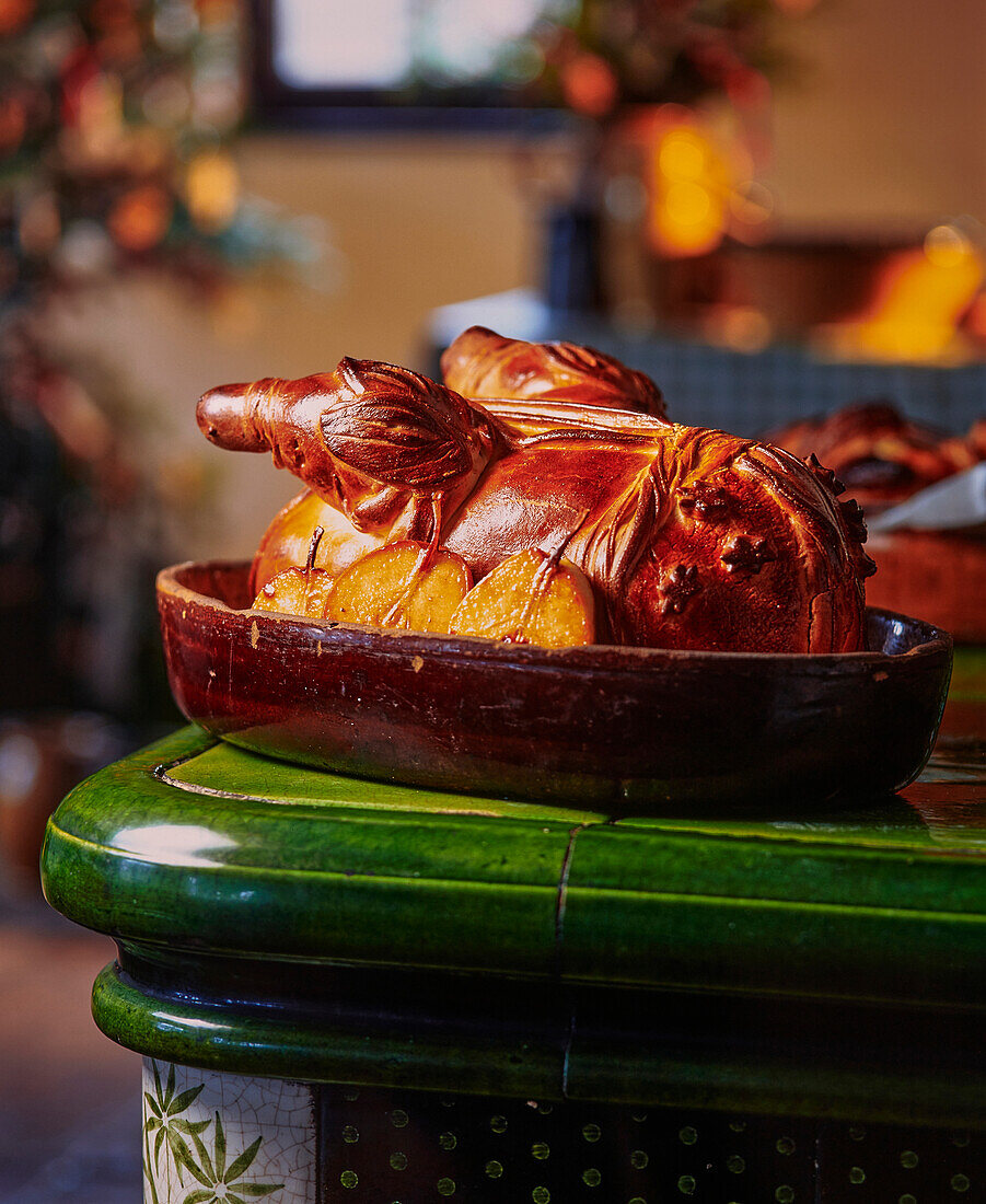 Whole chicken baked in pastry