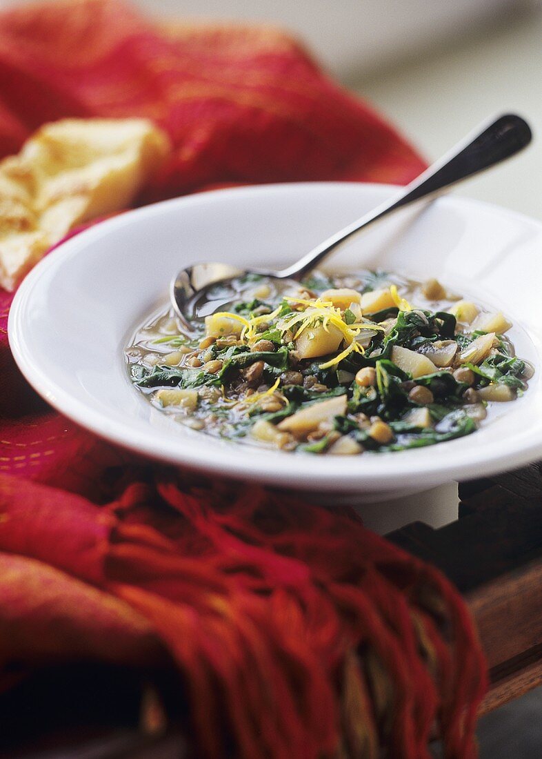 Spinach and lemon soup, Lebanon