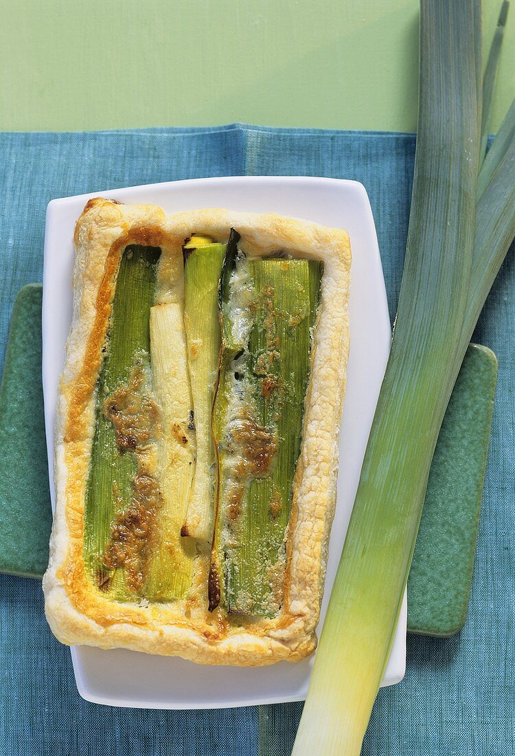 Lauch-Quiche mit Blätterteig und Gorgonzola