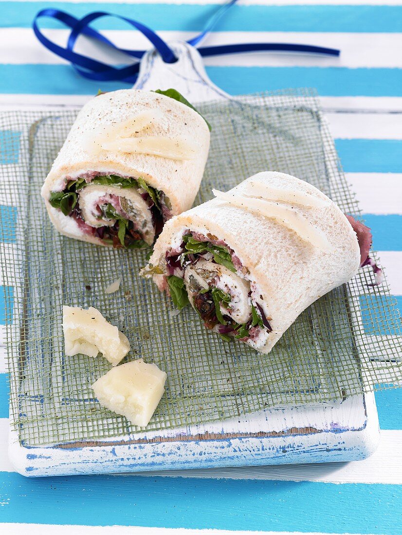 Wraps with raw ham and cheese