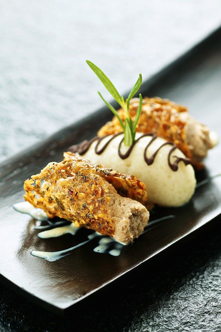 Rosemary Hippen (waffle cookies) with coffee mousse and pear sorbet