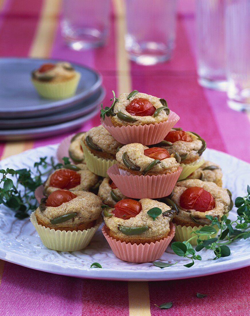 Tomato and olive muffins