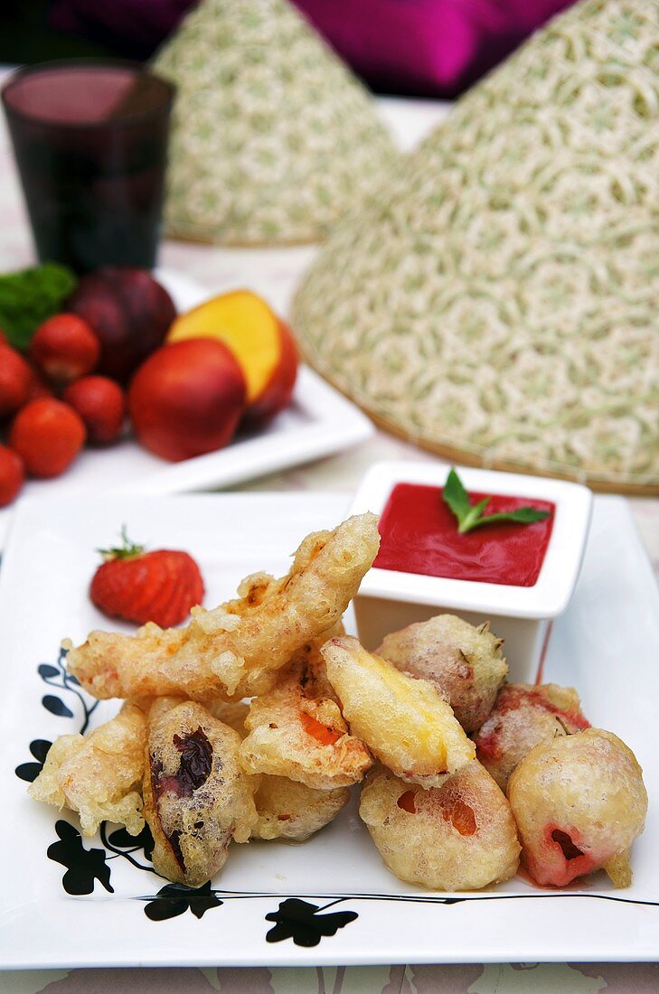 Fruit tempura with raspberry sauce (Thailand)