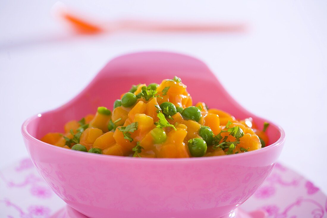 Karotten-Erbsen-Gemüse für Kleinkinder