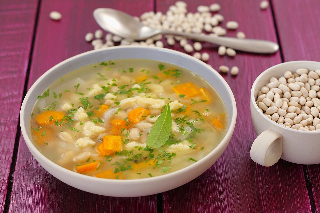 White bean soup with spaetzle noodles