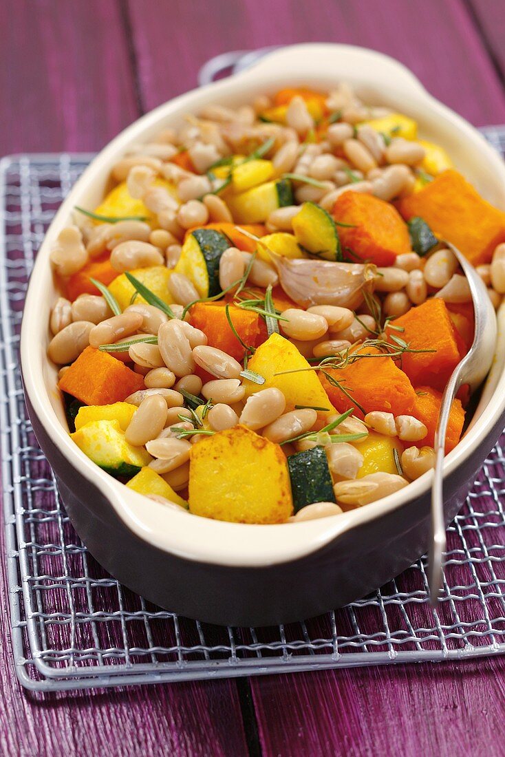 Roasted vegetables (pumpkin, sweet potato, courgettes, garlic, beans)
