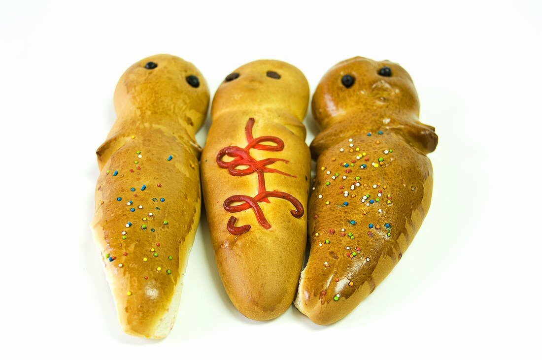 Guaguas de pan (Bread babies for All Souls' Day, Ecuador)