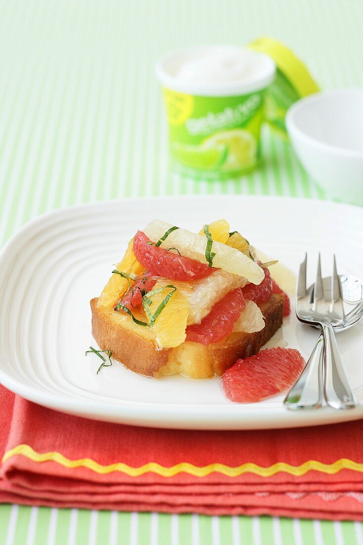 Brioche with citrus fruit